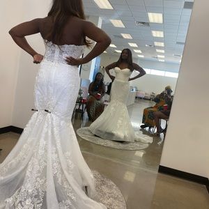 Private label ivory wedding dress